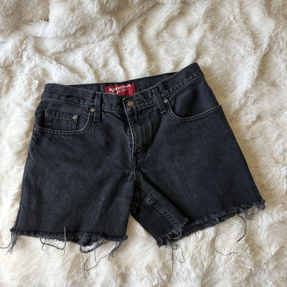 Arizona Women's Black Shorts - Picture 1 of 3